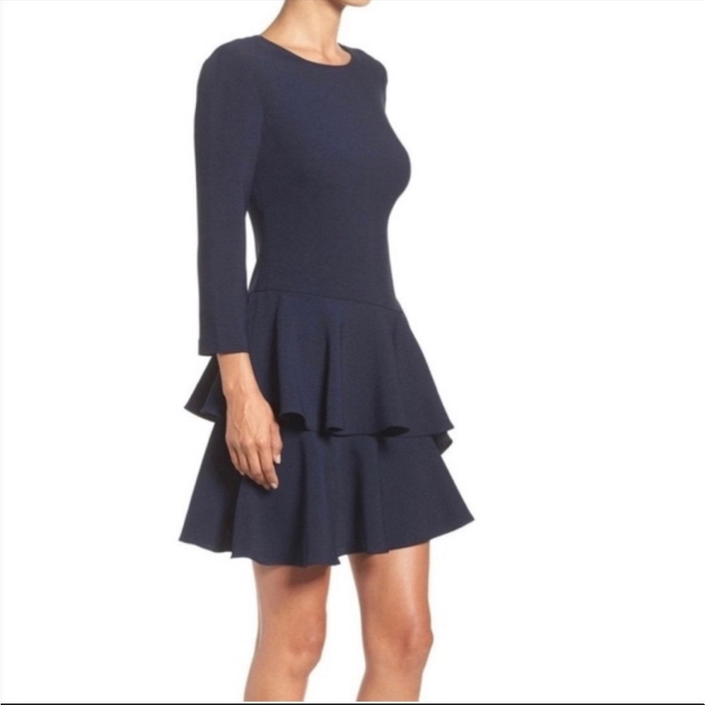 NWT Eliza J Womens Petites 3/4 Sleeve
Tiered Ruffle Dress Navy Size 10
